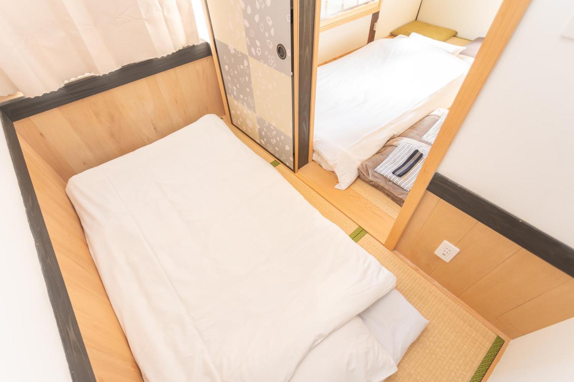 Guesthouse Oneworld Shijo四条京町屋 كيوتو المظهر الخارجي الصورة